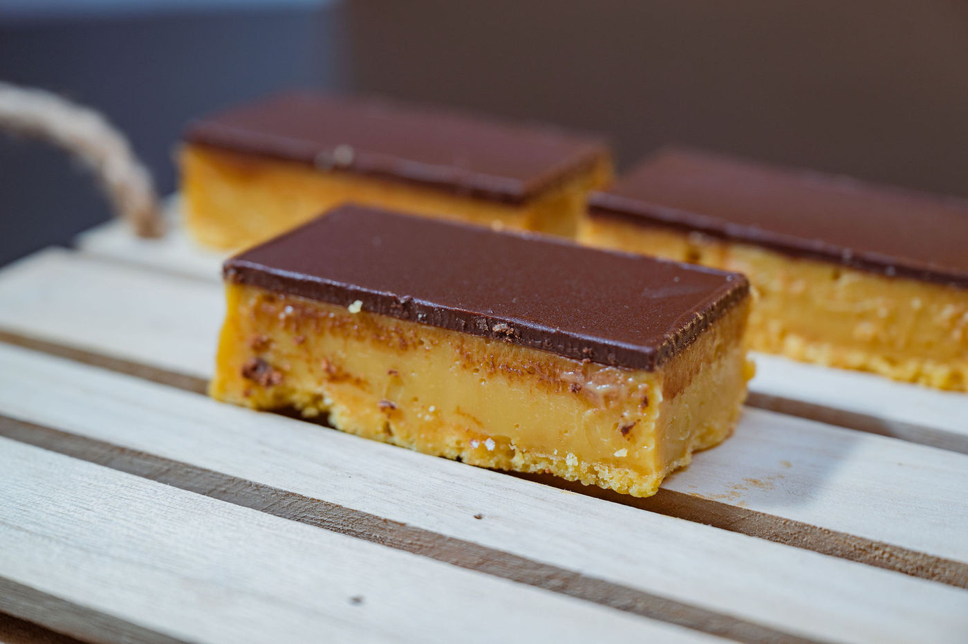 Caramel slice
